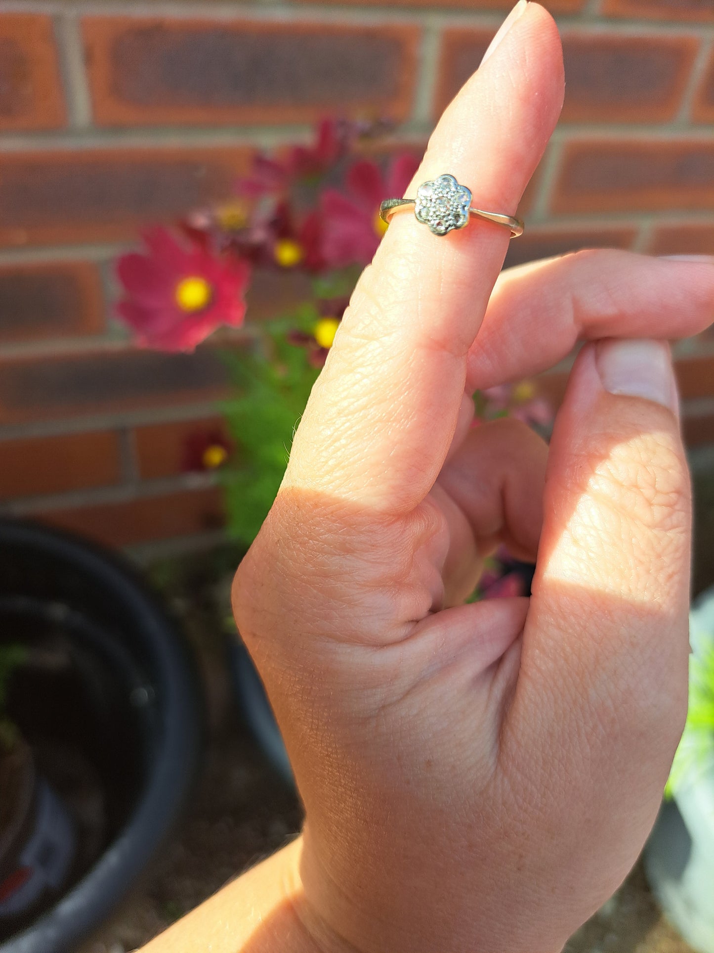 Antique Diamond Daisy Cluster